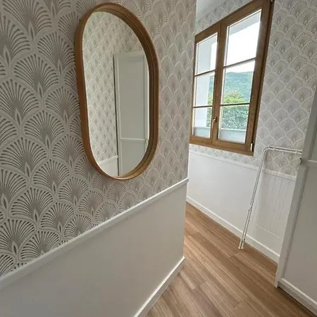 Le Nid De La Grotte Apartamento *